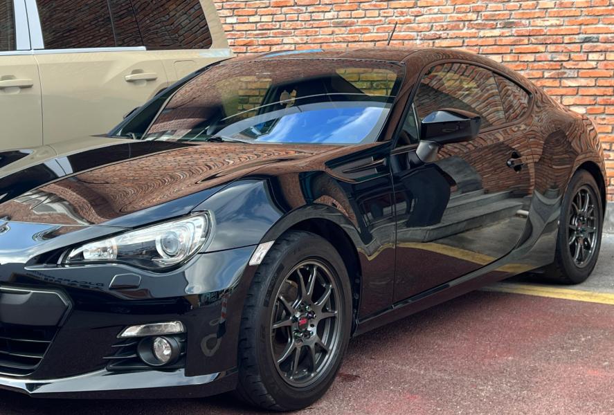 说一个大家都不太知道的信息，那就是车衣也需要不定期的保养。
车衣的作用，主要就是