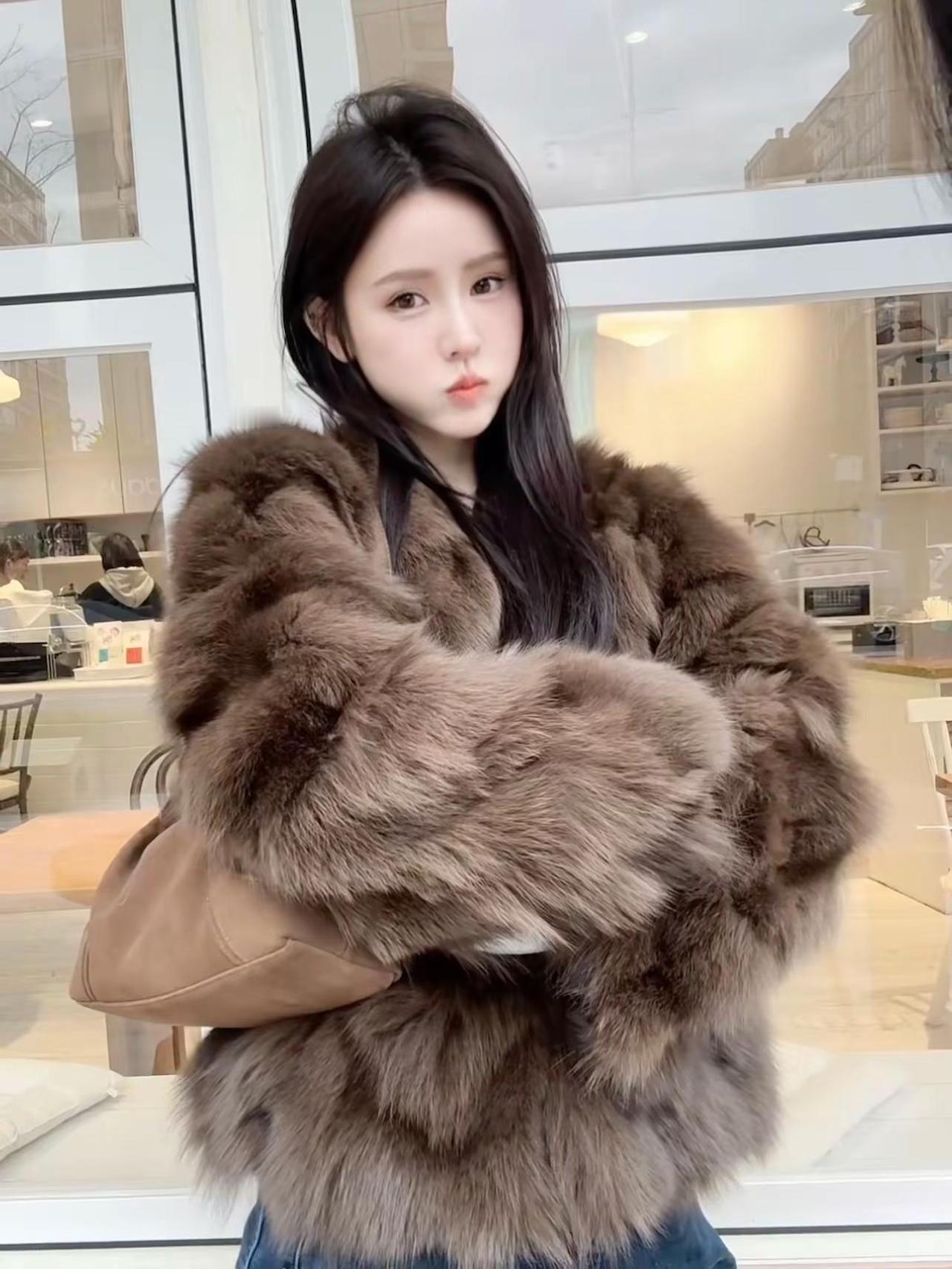 遇到困难的时候 就意味着你要进步了 皮草穿搭