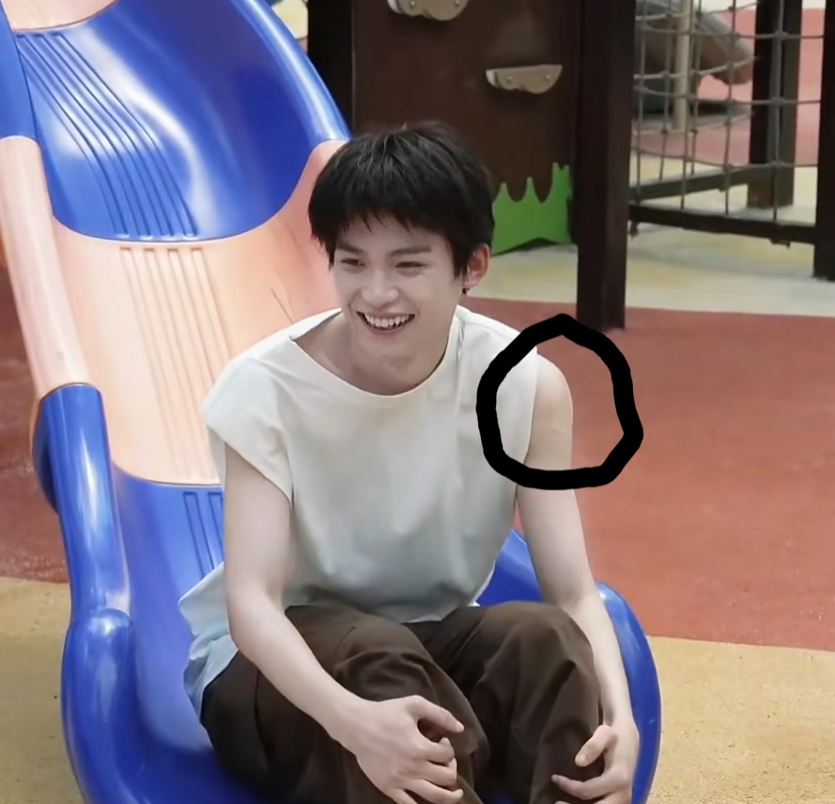 原来垫肩长这个样子啊😂🤣 ​​​