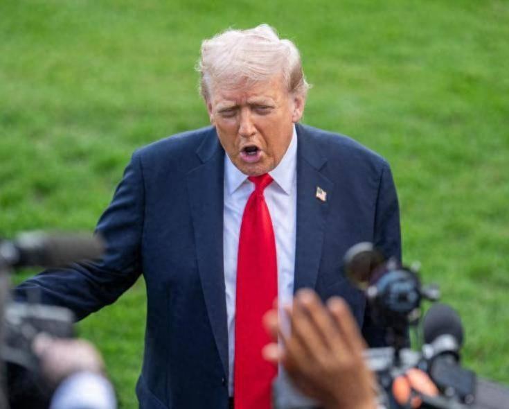 一面求和，一面加紧增兵准备登陆战，特朗普在做两手准备以胁迫伊朗屈服，但他显然失算