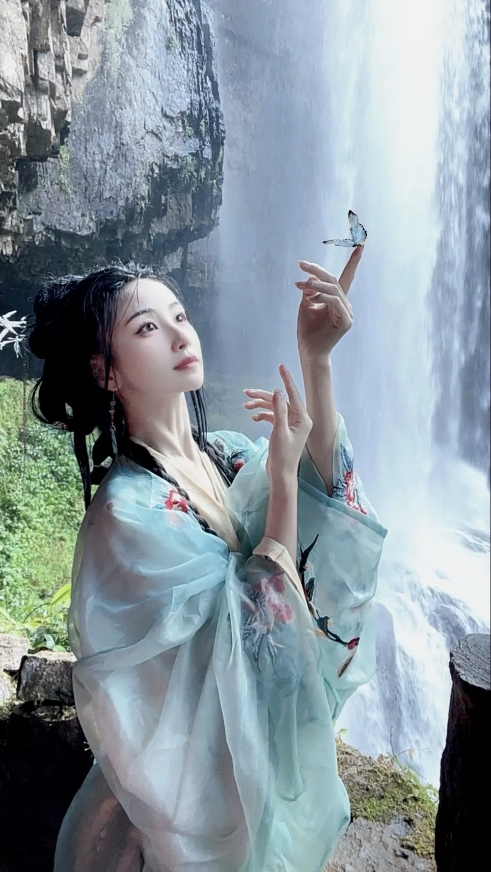 好梦易醒 易醒是好梦 ……