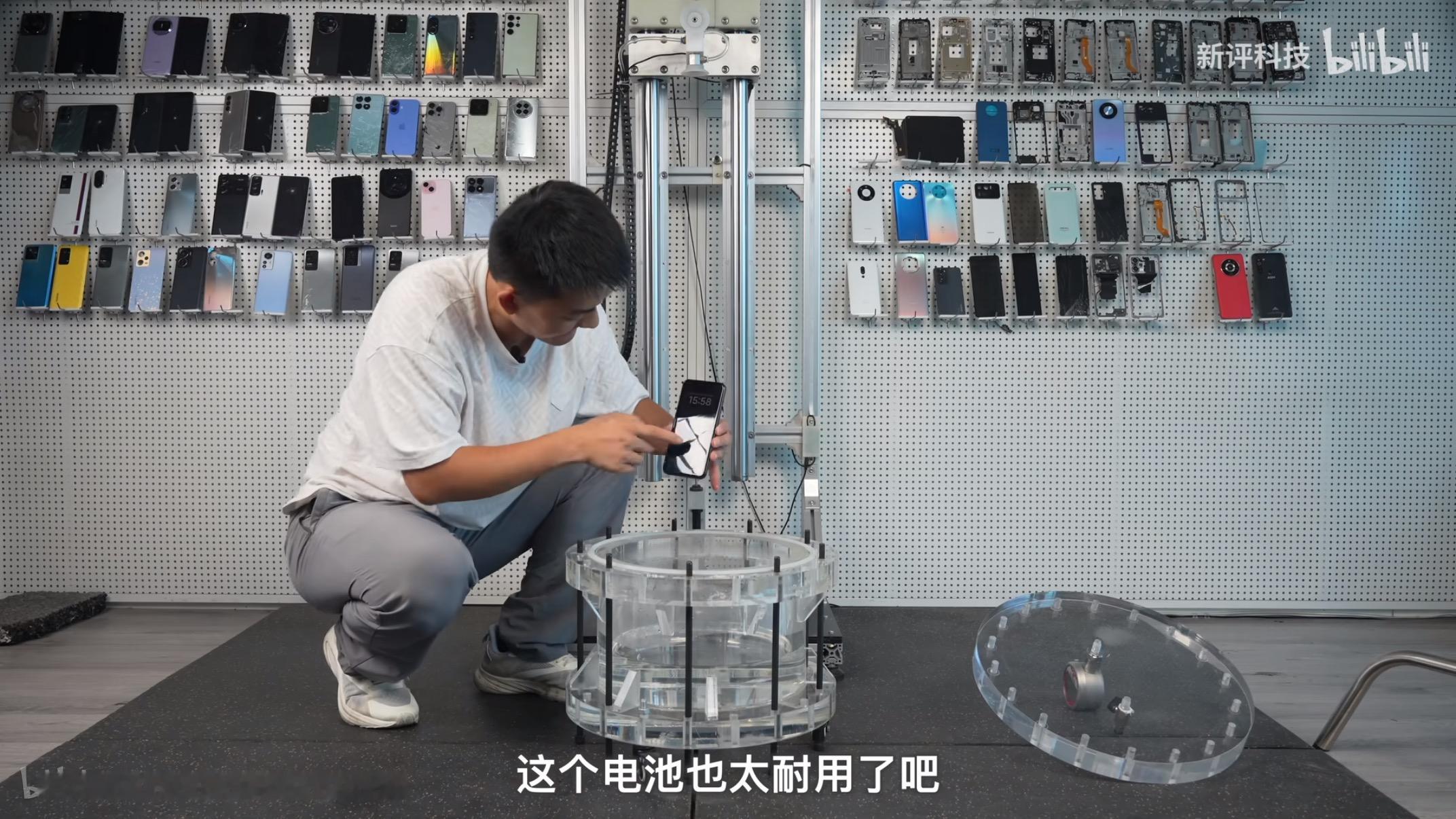 Redmi Note15 Pro+ 续航用料真猛啊，7000mAh 电池+90W