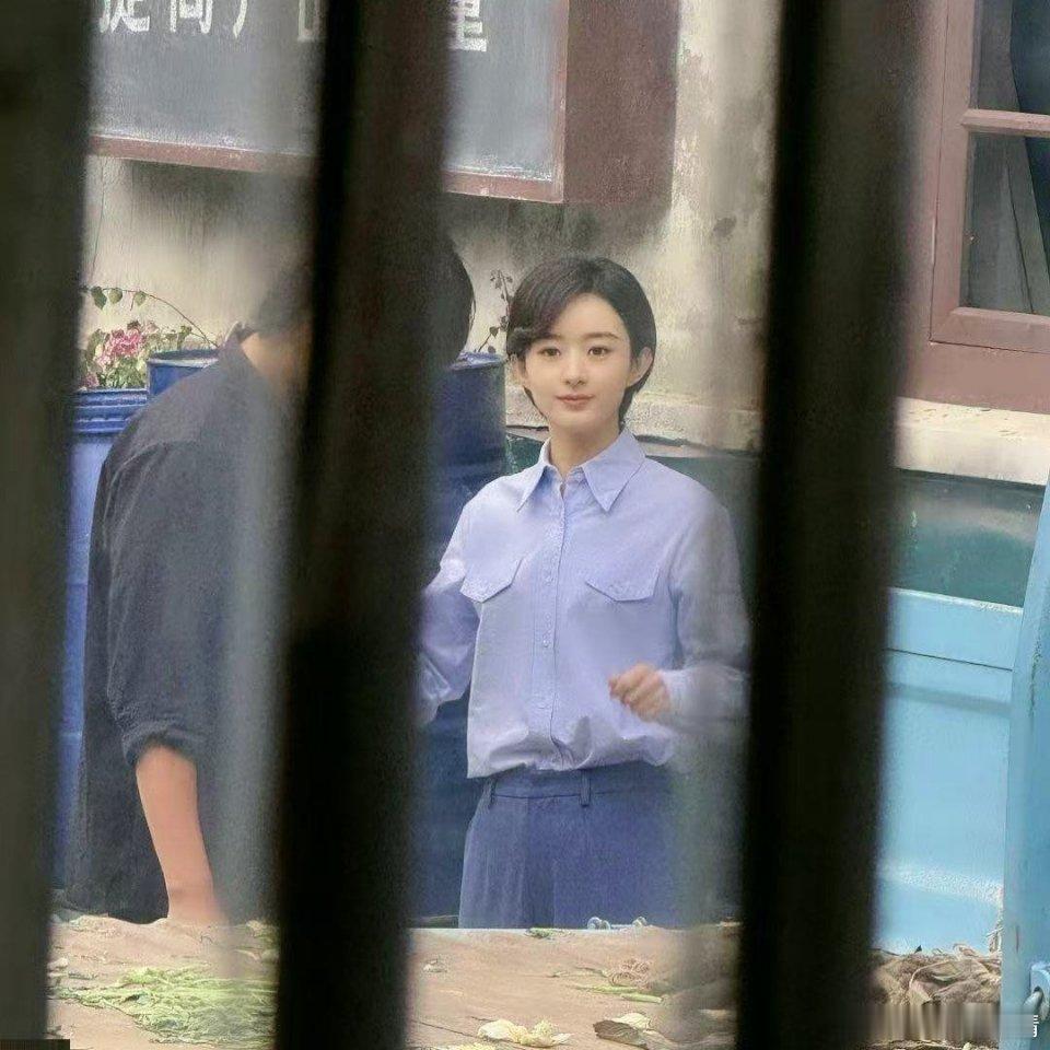 赵丽颖造城者最新路透，感觉要冲奖了 