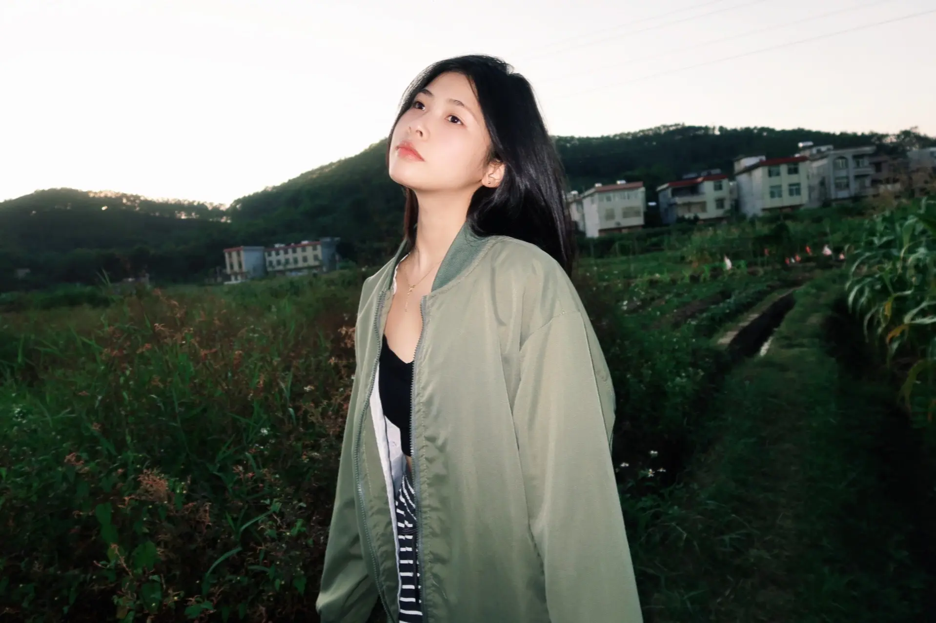 听不清的耳语最诚恳 看不到的内心都忠贞