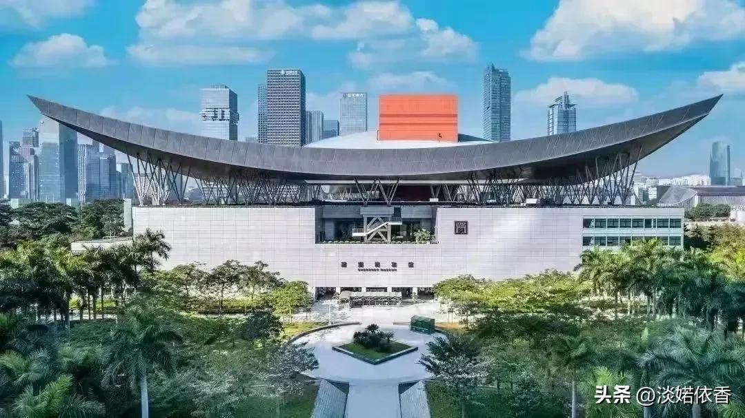 #大地之旅深圳站#8️⃣
深圳这座都市中，隐藏着八颗璀璨的文化明珠——八大热门博