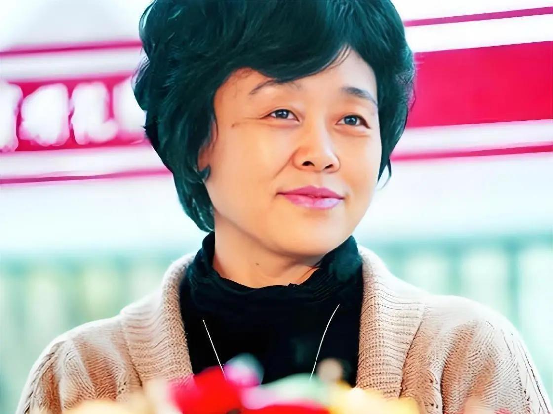 曾带中国女排勇夺世界冠军的队长孙晋芳，退役后官至正厅级。谁料66岁时突患重病，血