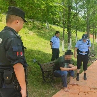 男子轻生前点奶茶店主骑手果断报警奶茶店和外卖小哥都是很好的人啊。。还是要珍爱生命