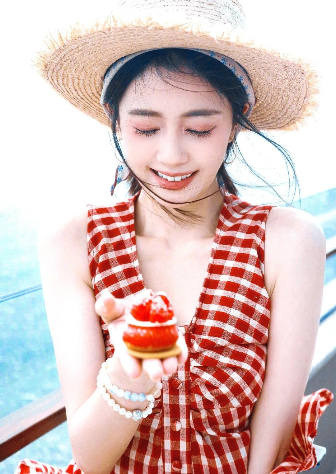 白鹿超话❕白鹿王韵娜 ❕白鹿开到荼靡 

这震惊世界的美貌是世界美好的理由
세상