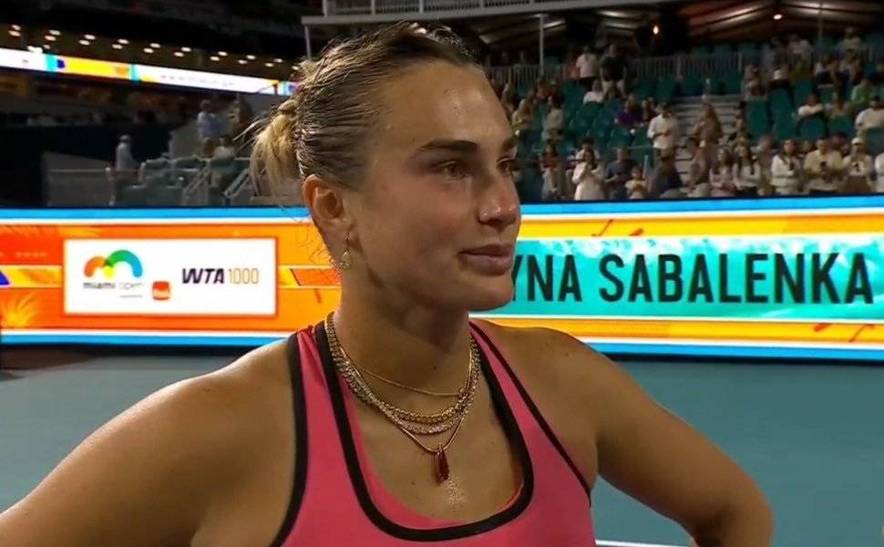 萨巴伦卡展望迈阿密再战郑钦文 萨巴伦卡赛后现场采访展望和郑钦文即将到来的第9次交