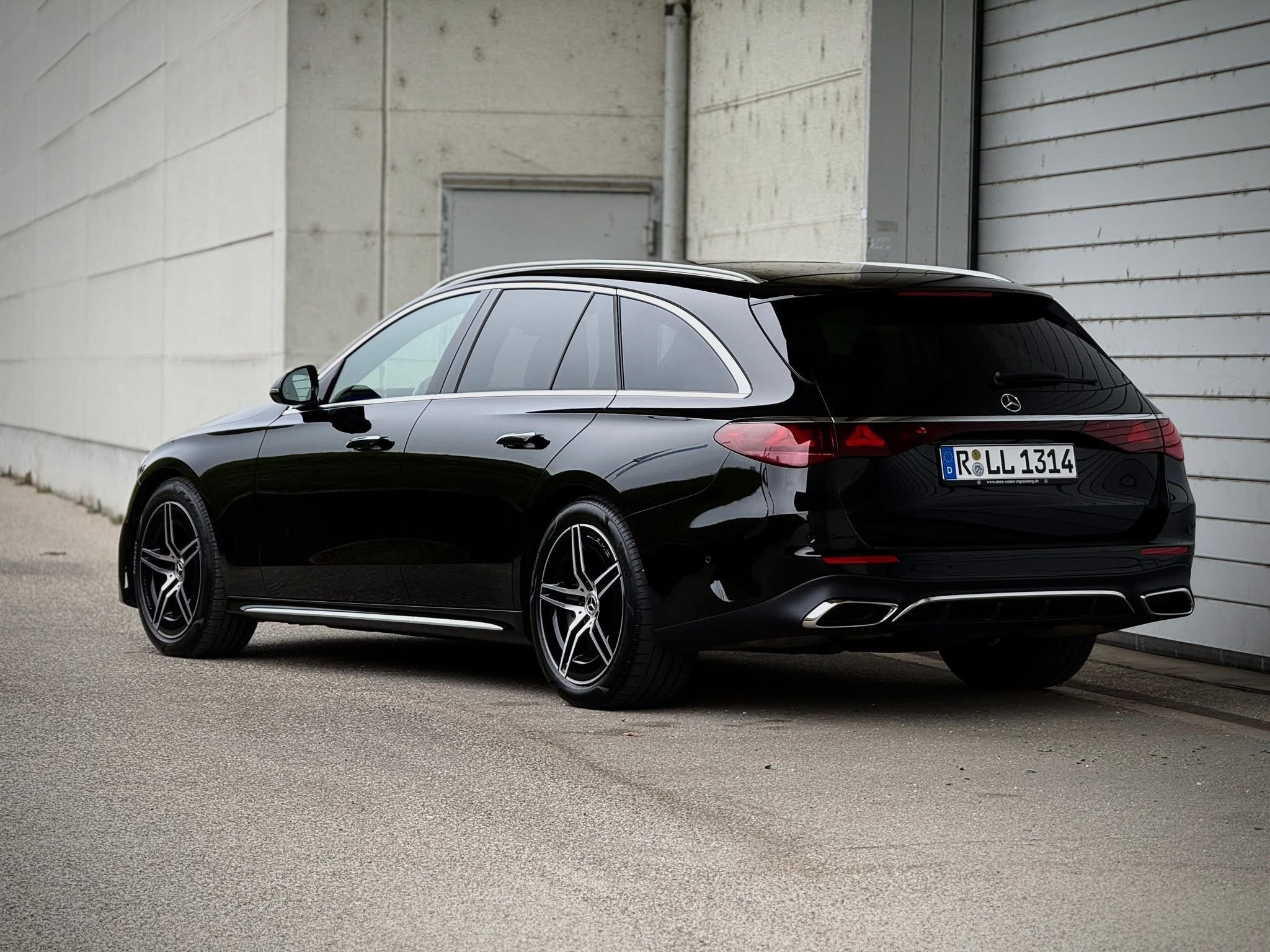 好看yz77聊车旅行车 ​​​