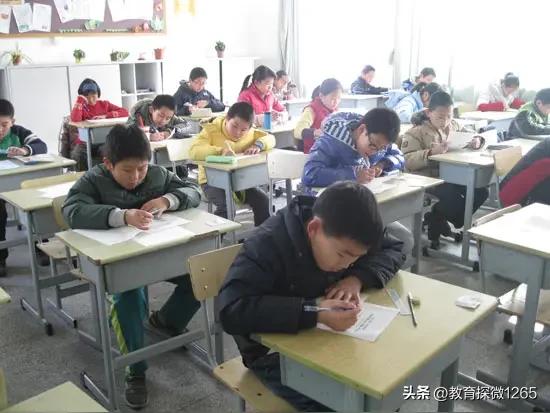 人口变局下，如何破解教师资源配置面临的难题？一个基层教育工作者的视角和思考。
