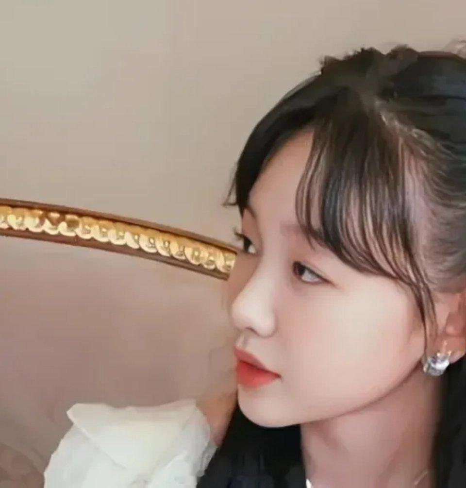 徐梦洁和他谈恋爱了？ ​​​