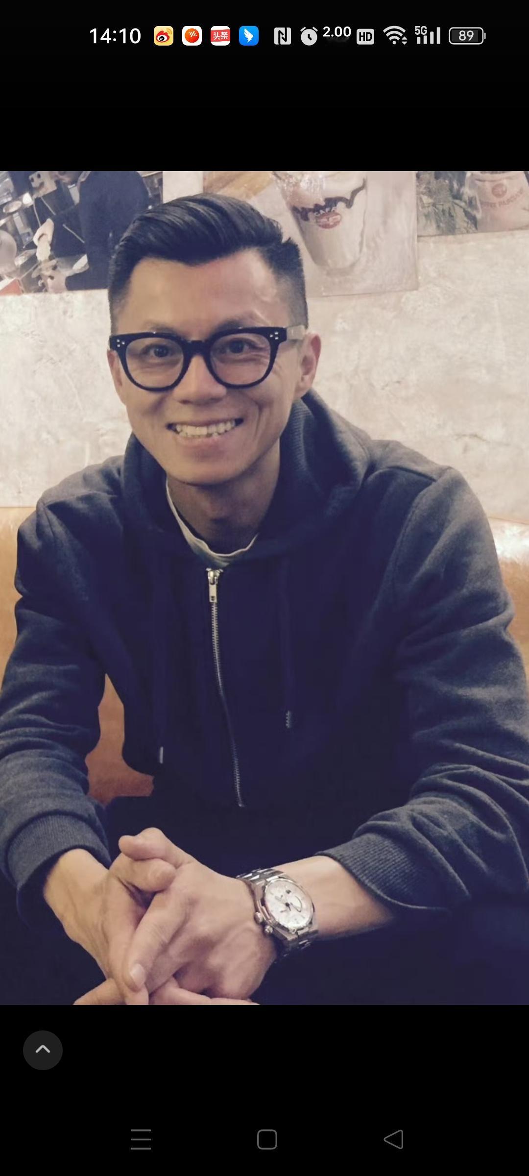 2400万粉车评顶流凉了！偷税118万被罚247万，全网禁言咎由自取
 
单条广