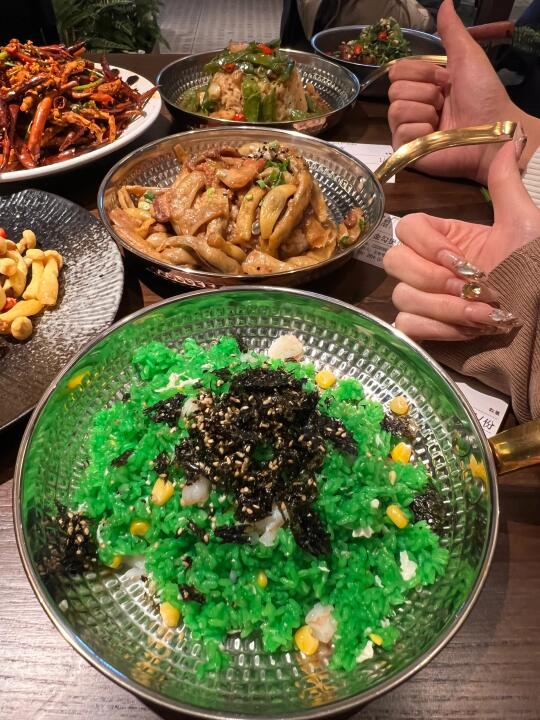 来（沈阳）见世面了。。。😅😅