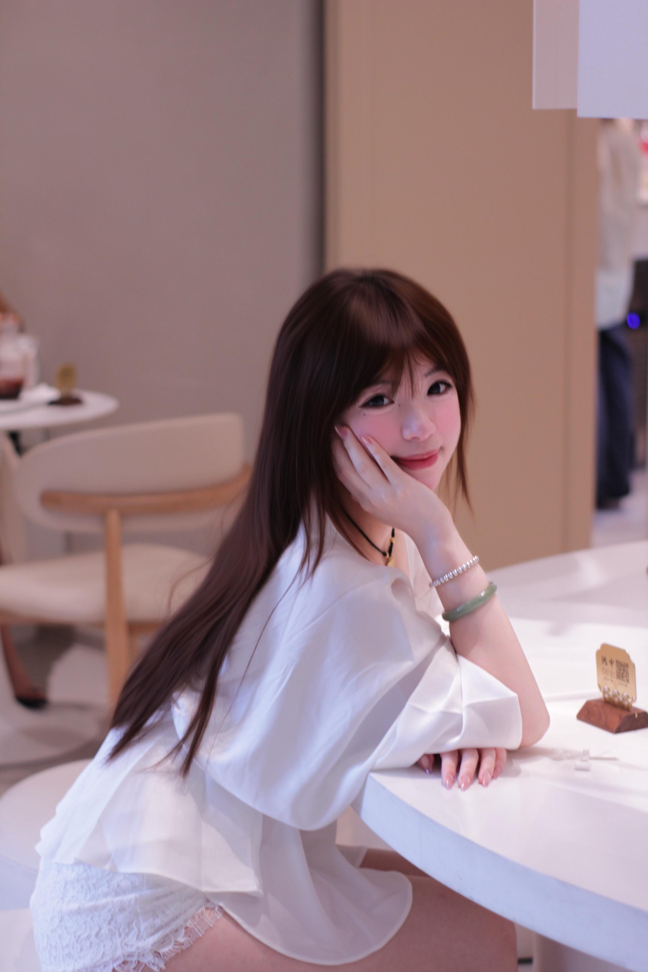 我等你一刻钟了哦