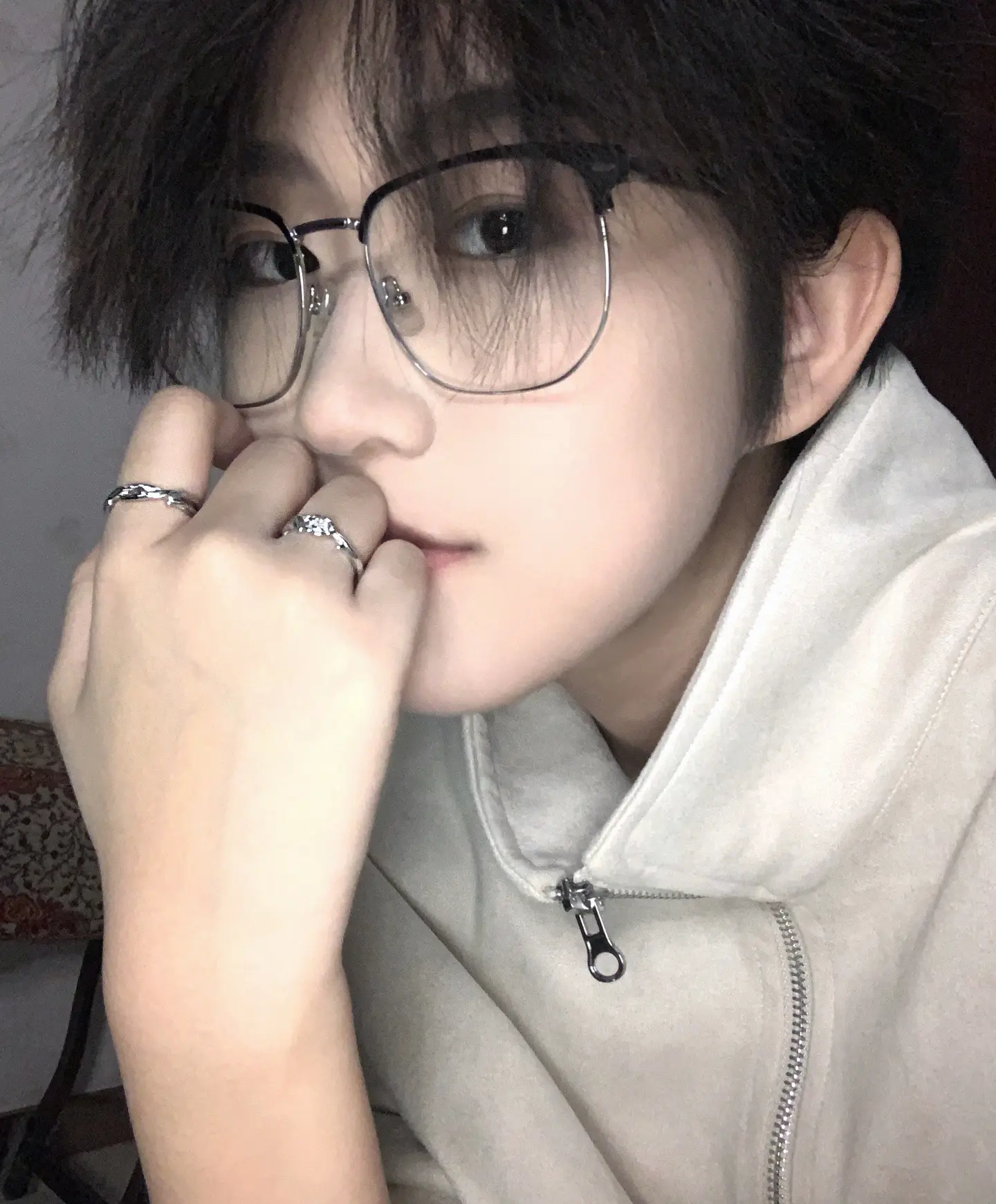 且做等春树 不做回头鸟