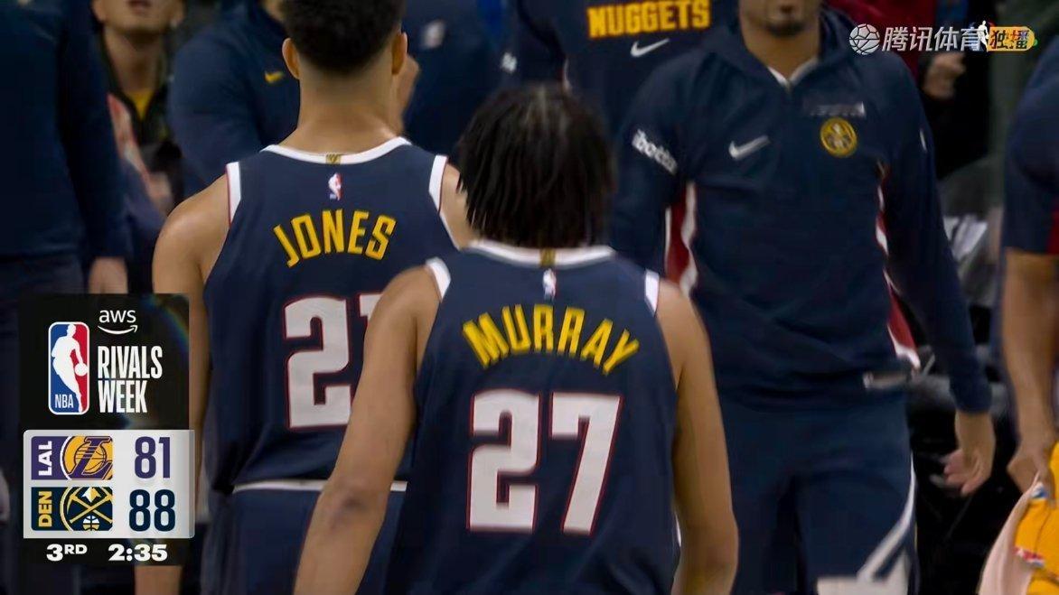 又被拉到7分，东契奇三节已经轰下32分湖人vs掘金