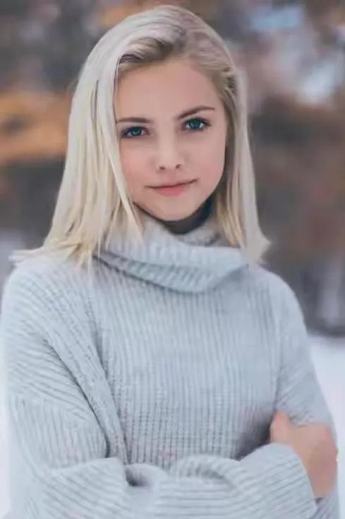 乌克兰现在最大的问题不是战后重建，而是乌克兰的女人将来该怎么办？百万乌克兰男人战