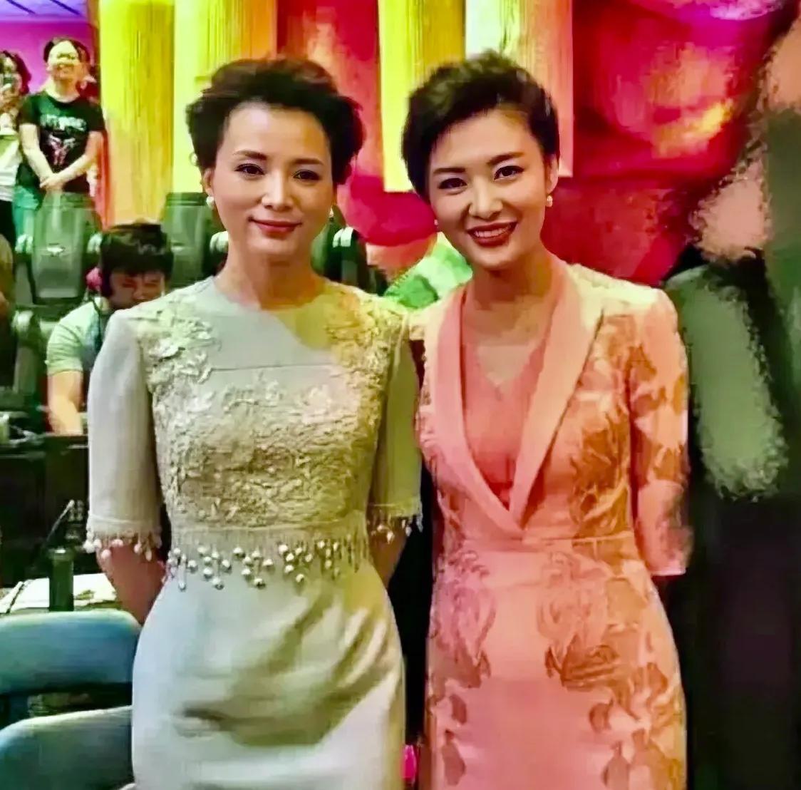 周涛、董卿她俩没有参加24年龙年晚会的主持，晚会效果太逊色了，从目前情况来说，龙