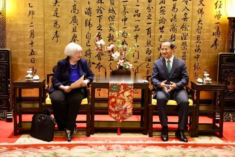 4月7日，北京市委副书记、市长殷勇会见美财政部长耶伦。 ​​​