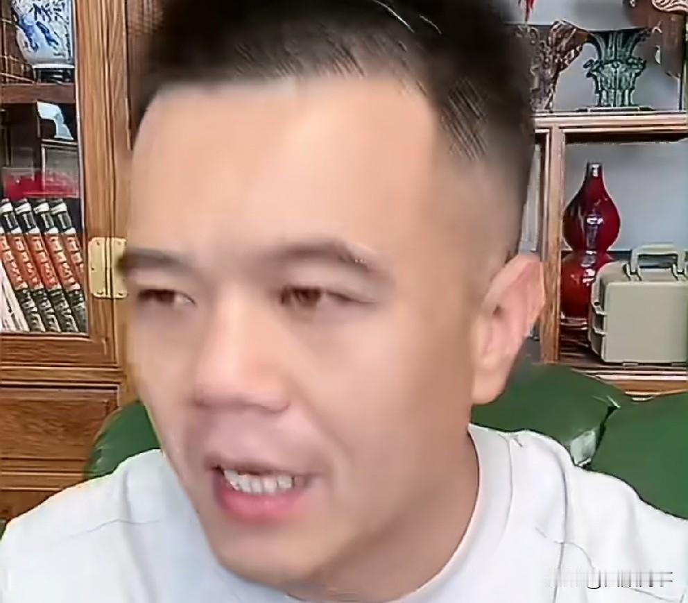 小胖讲述铁岭小辉不是剧本，也没网传的那么严重，轻度脑出血！

         
