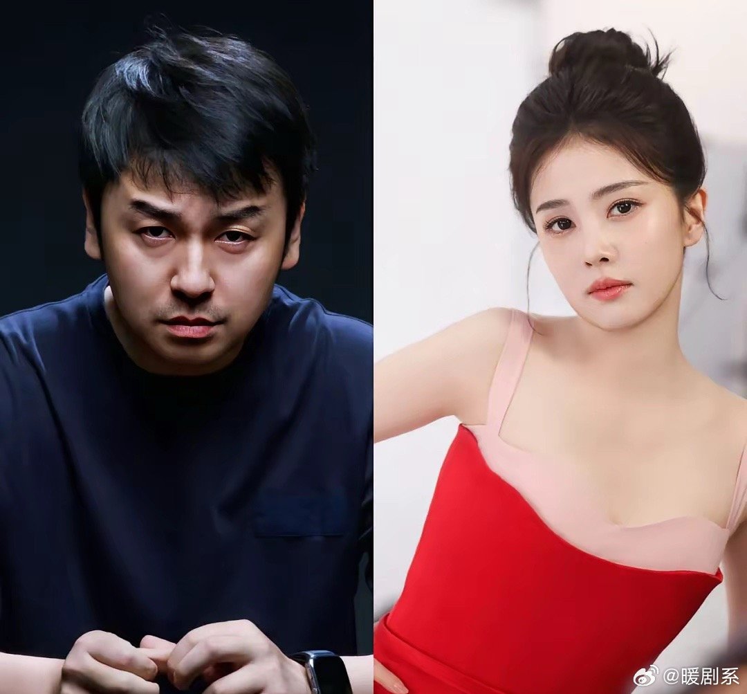 年代大剧《父父子子》一官宣阵容就炸了，跟《人世间》完全是同一个制作班底，戏骨、大