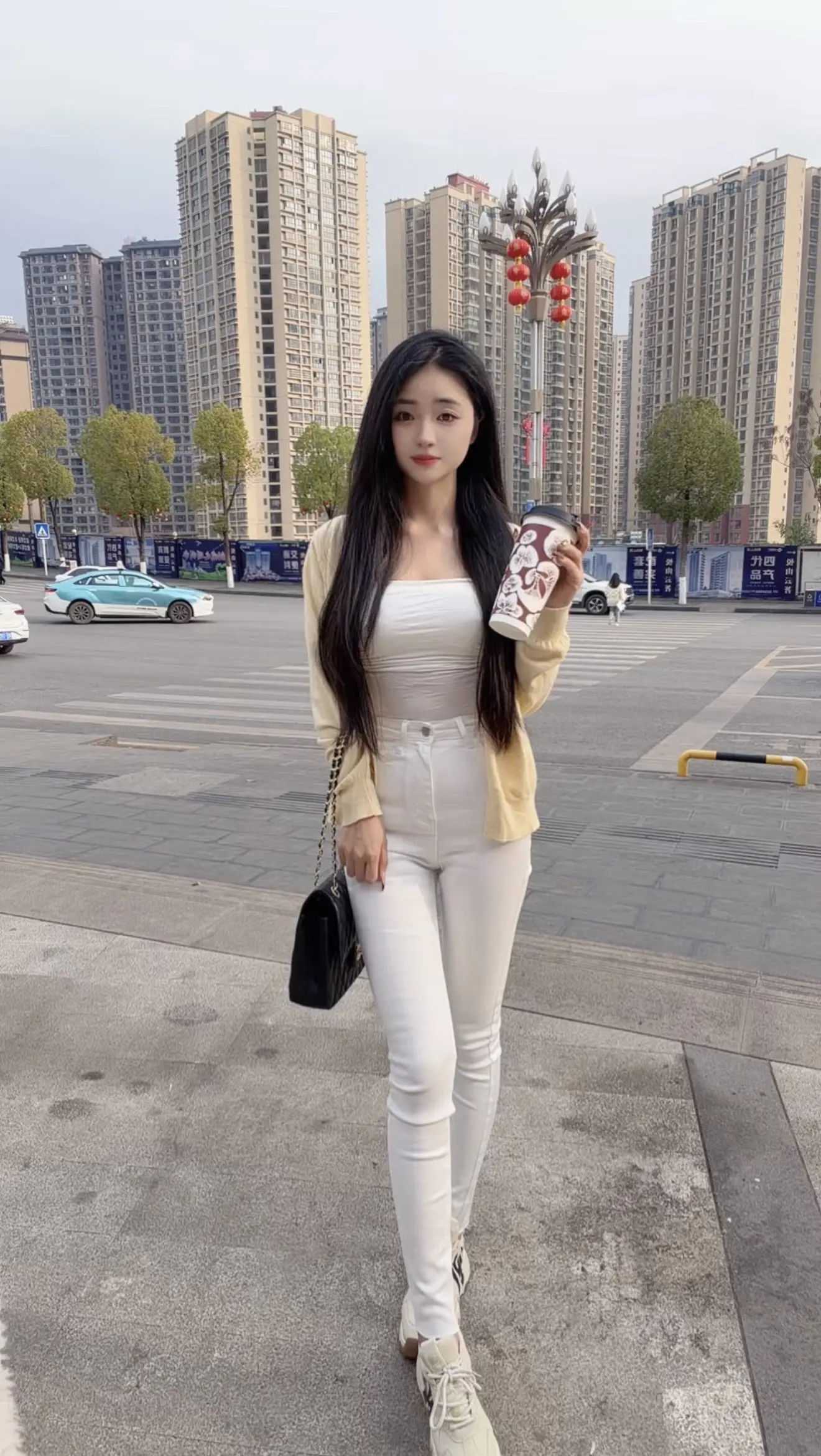 奶茶一杯快乐加倍