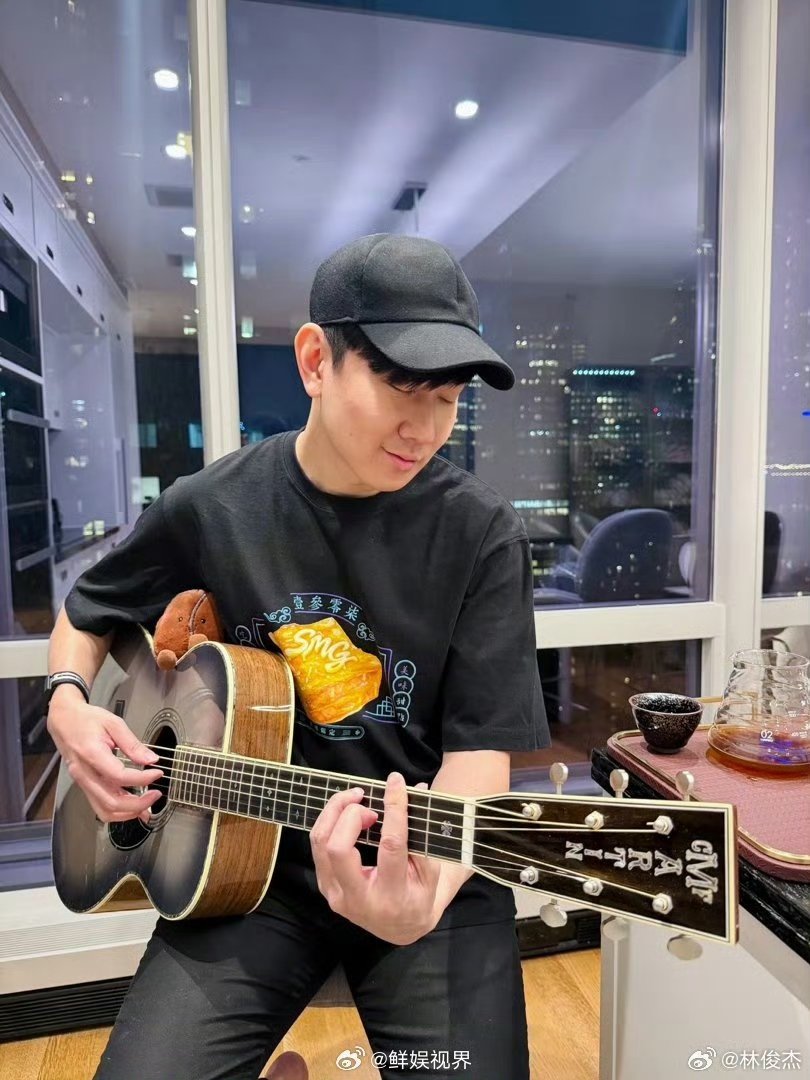 林俊杰不许在军事基地唱歌看了五遍的士兵突击，栽在林俊杰的歌声里了 