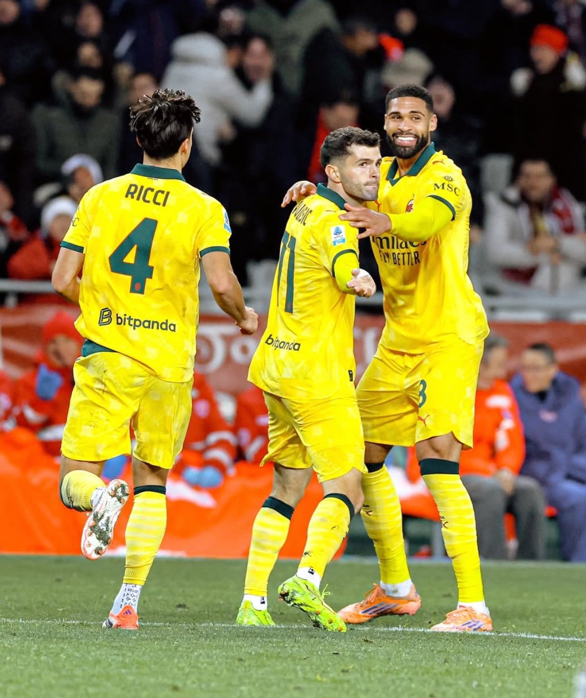 AC米兰 观点：米兰-是时候丈量野心了🧵🖋球队已在小组中凝聚，拥有独特的身份