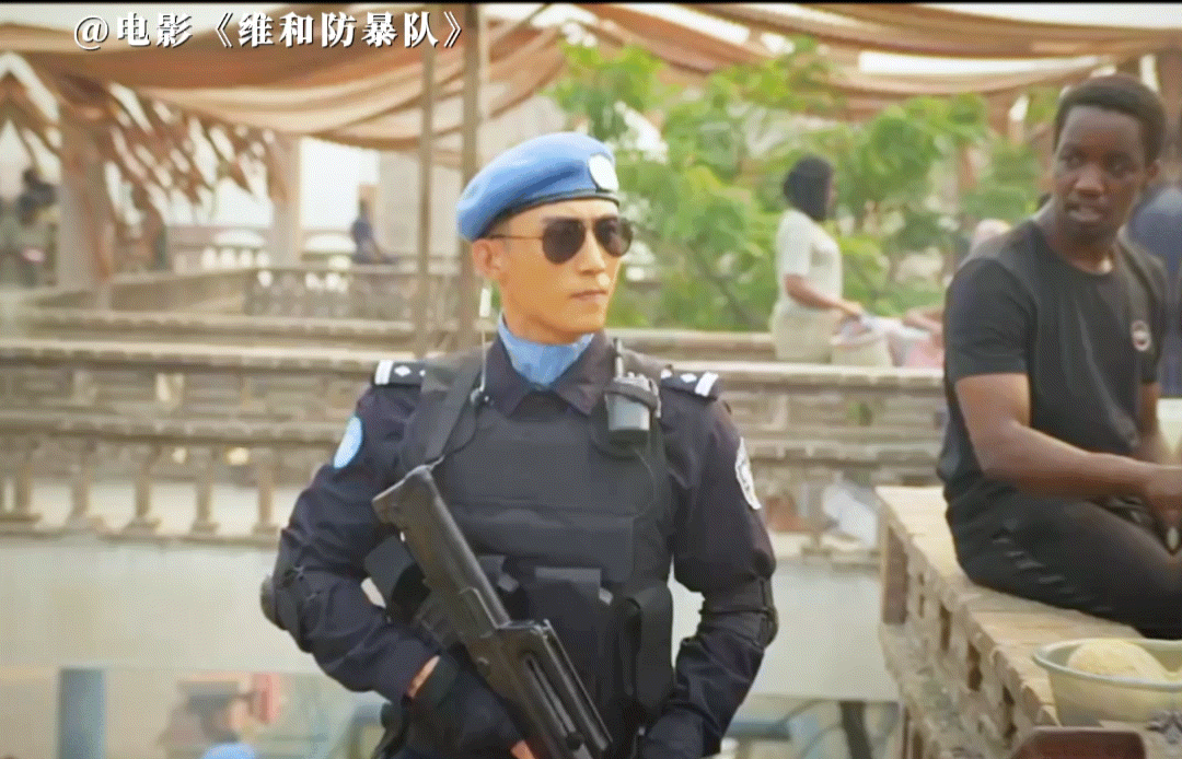 #黄景瑜演维和警察的适配度#我就问谁能不喜欢黄景瑜，演技超强，出演维和警察也是满