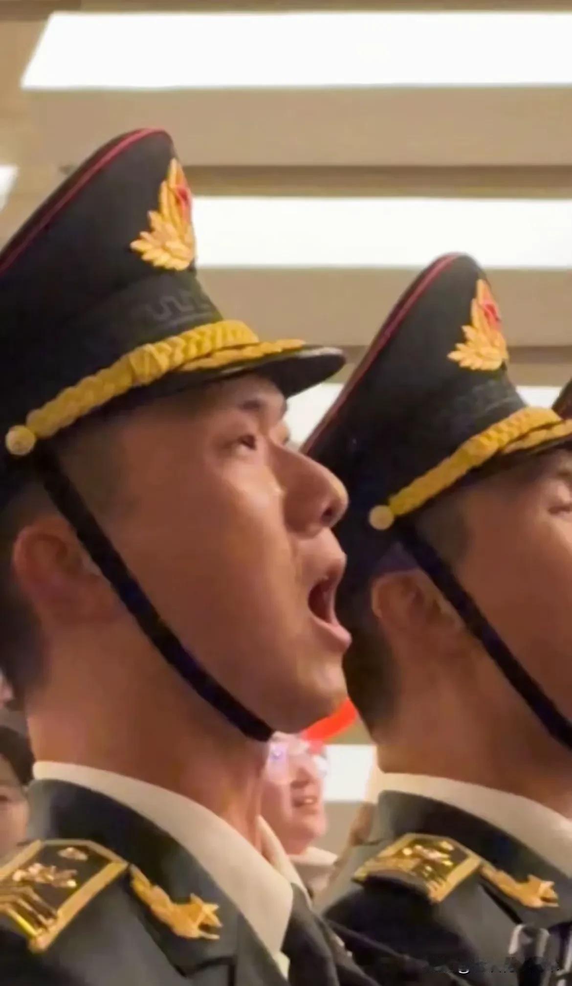 热泪盈眶