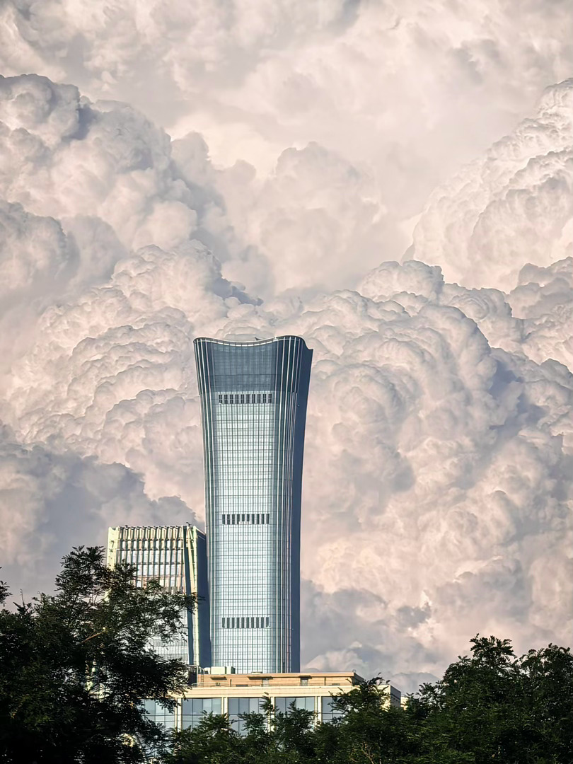中国樽，配上这个☁️真的很尊 
