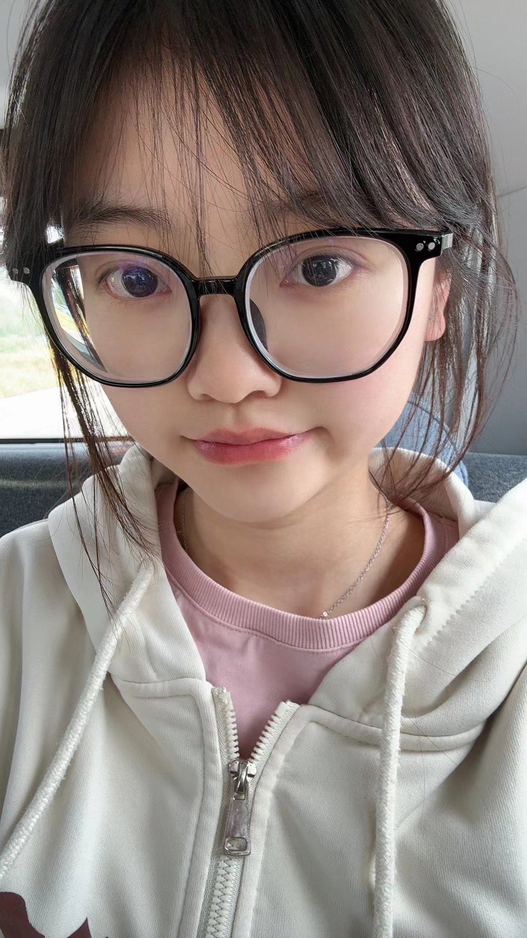 哎卧槽我24年咋那么嫩… 