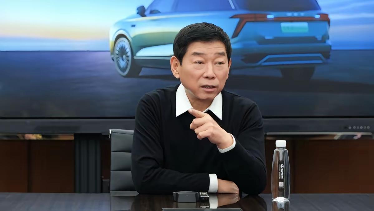 俄罗斯这块地，看来是被长城给摸透了。

以前咱总觉得，出海不就是把车造好，一船一