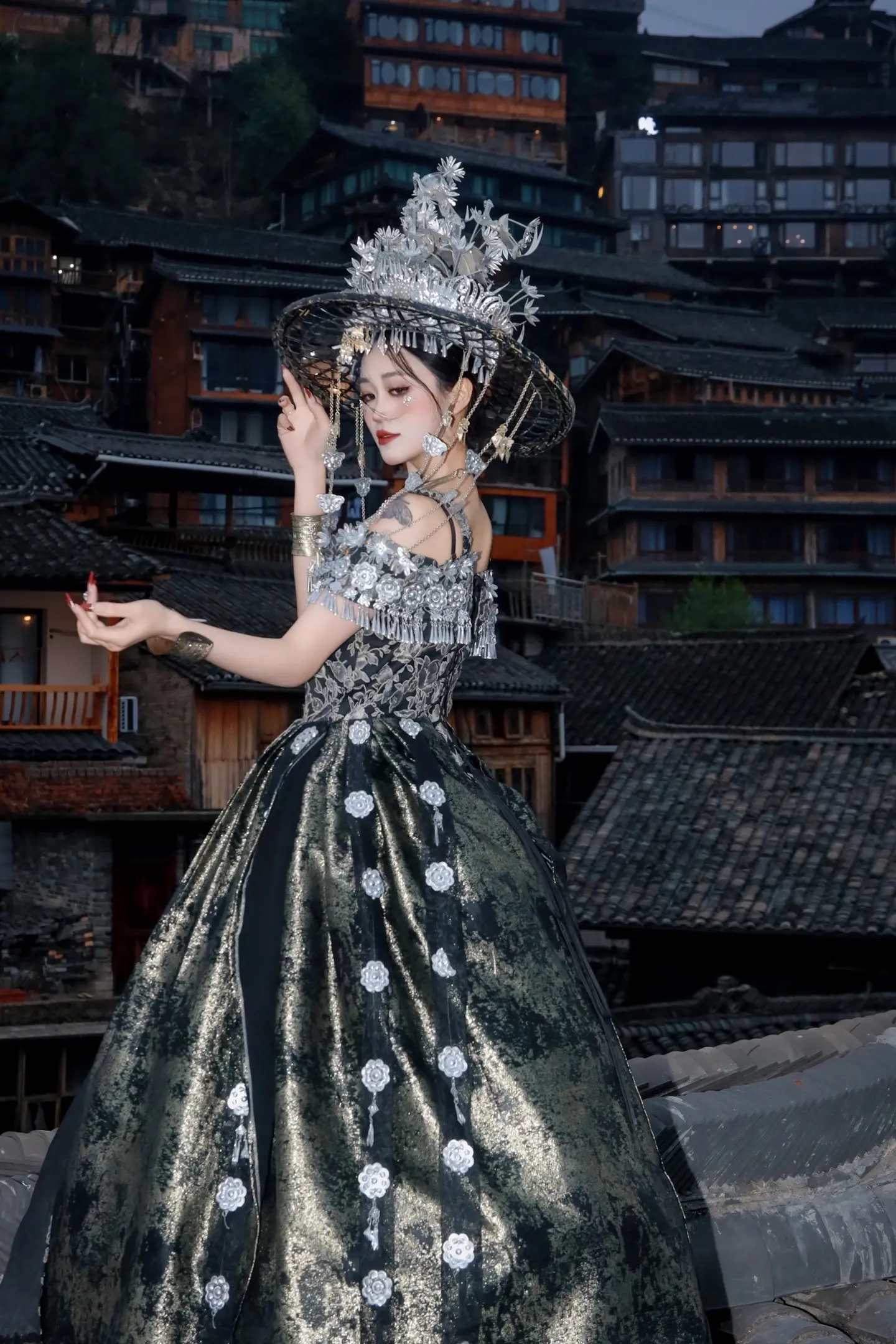 体验了一把苗族公主👸