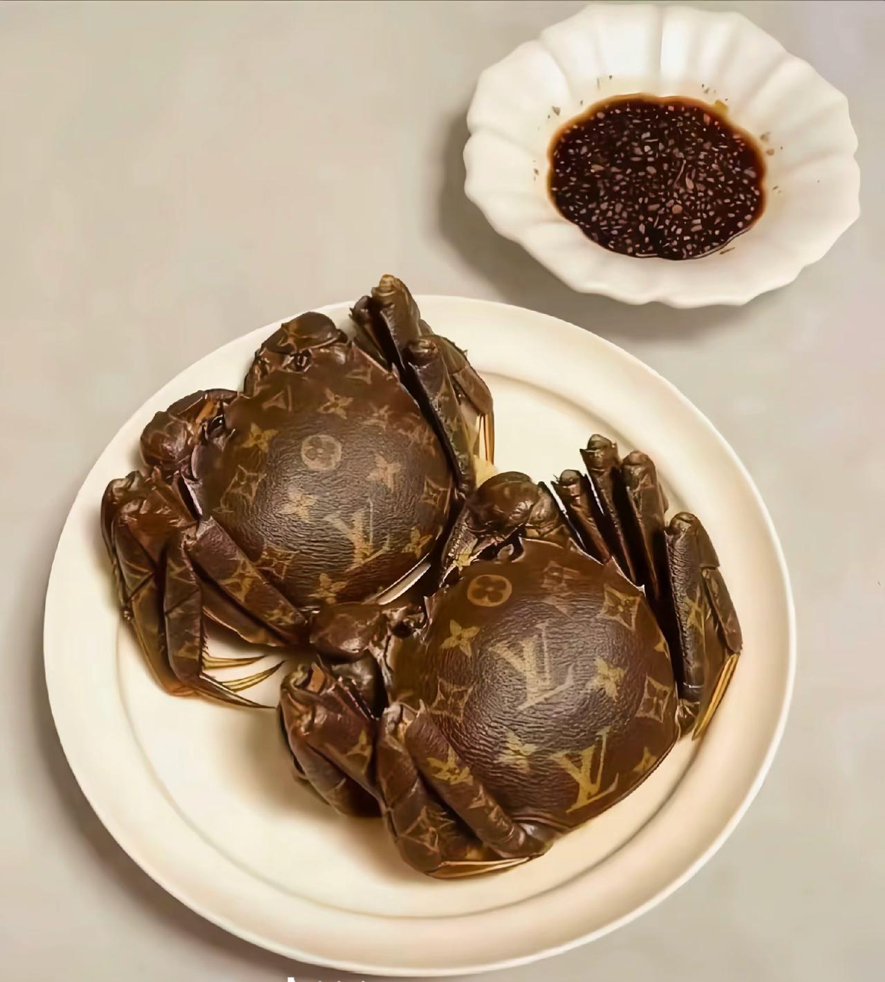 我就不喜欢谢娜，咋咋呼呼的，感觉有一种没文化的廉价感
她还开演唱会，也确实惊掉下