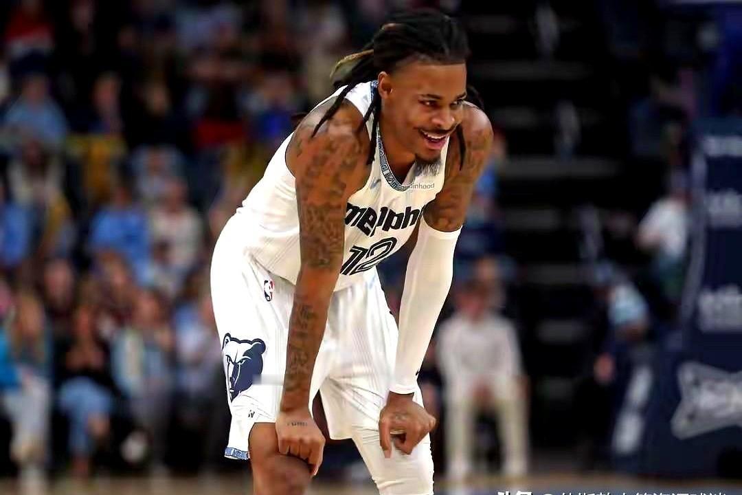 很多人都认为莫兰特会成为下一个罗斯，现在看，太天真了。

当初那个贾·莫兰特，真