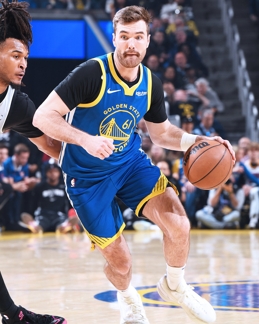 斯宾塞14分，7助攻，5篮板，1抢断，1盖帽。马刺vs勇士