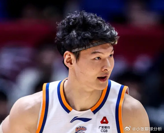 CBA首队！上海男篮提前12轮锁定季后赛 剑指冲队史第2冠北京时间3月26日，伴