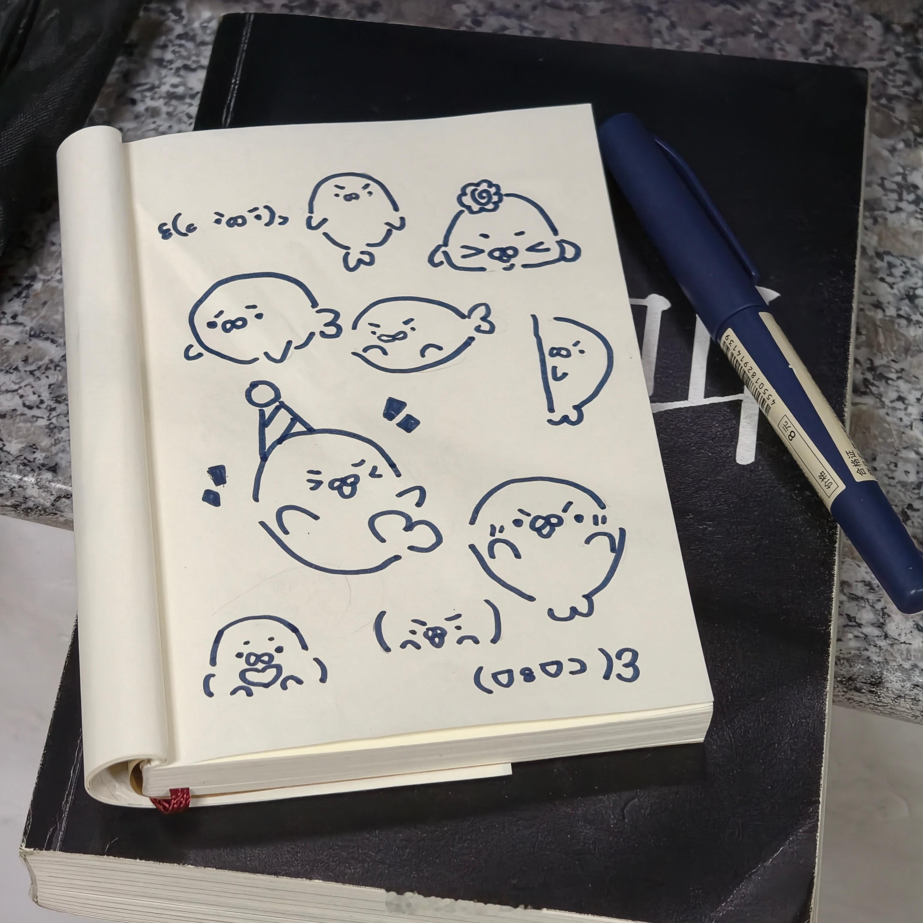 左下角貌似画成了鼻孔鸡…… 