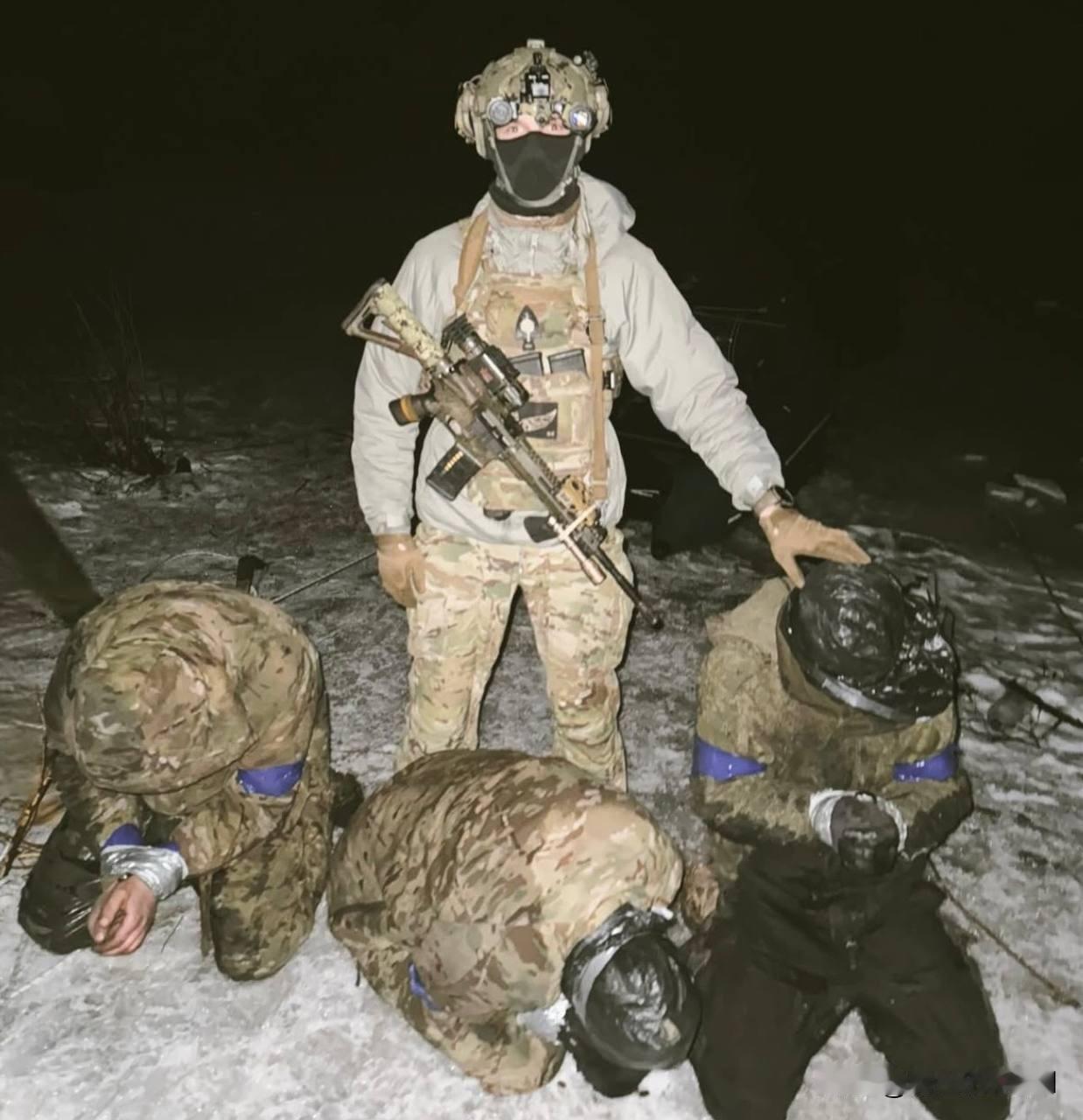 乌军在波克罗夫斯克方向俘虏了三名俄军，这些俄军说大地才是真正的那脆份子。最近俄军