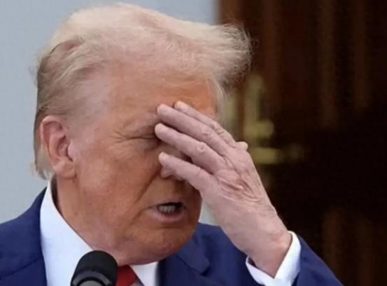 美国这才意识到，中国不同于以往任何大国，是不可能搞垮的。
.
说白了，在中国五千