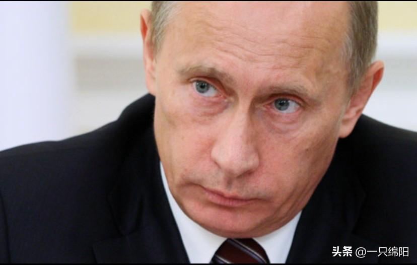 姜还是老的辣

在伊朗管控霍尔木兹海峡、全球能源恐慌加剧之际，俄总统普京3月4日