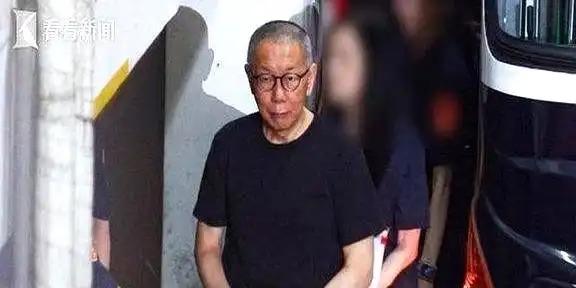 柯文哲狂言打脸，活成现实笑话

台北坐牢 柯文哲妈妈 曾放狂言“大陆若动武，轻轻