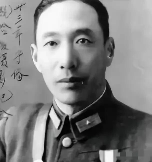 1948年，国军中将周庆祥被枪决，蒋介石早就对他恨之入骨，4年前衡阳保卫战他向日