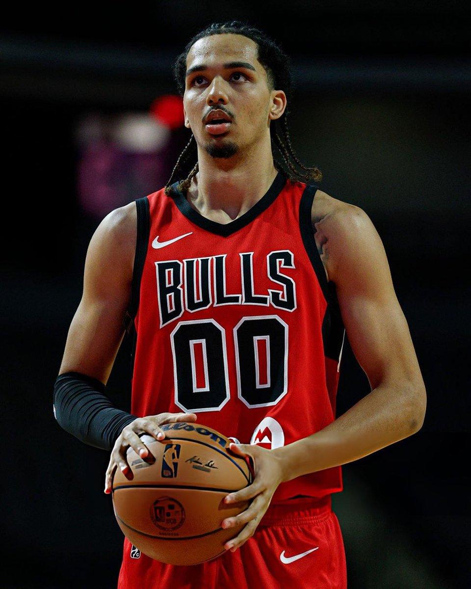 芝加哥公牛的双向合同球员特伦廷·弗劳尔斯，正在引起多支NCAA球队的浓厚兴趣。不