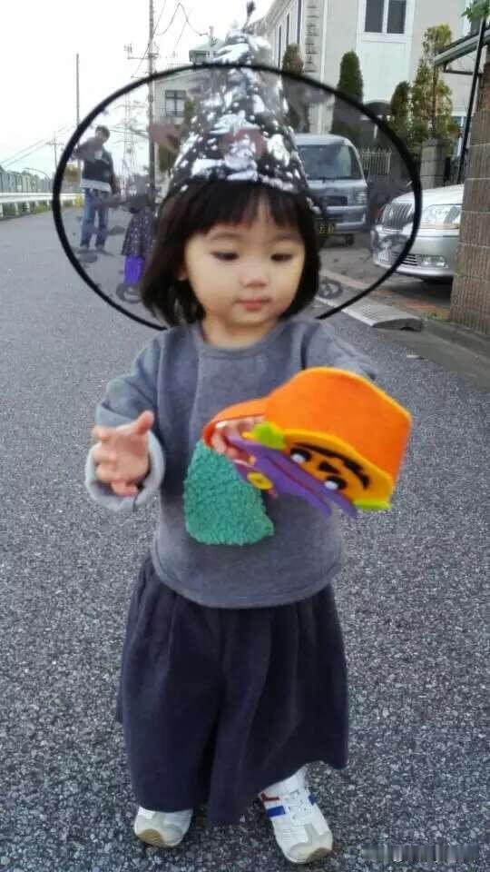 ハッピーハロウィン[玫瑰][玫瑰]🎃
怀念小时候的两小只呀，现在谁都不愿意出镜