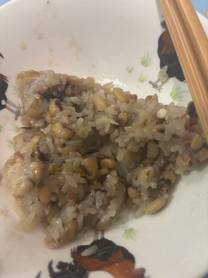 粽香四溢～吃粽子咯 