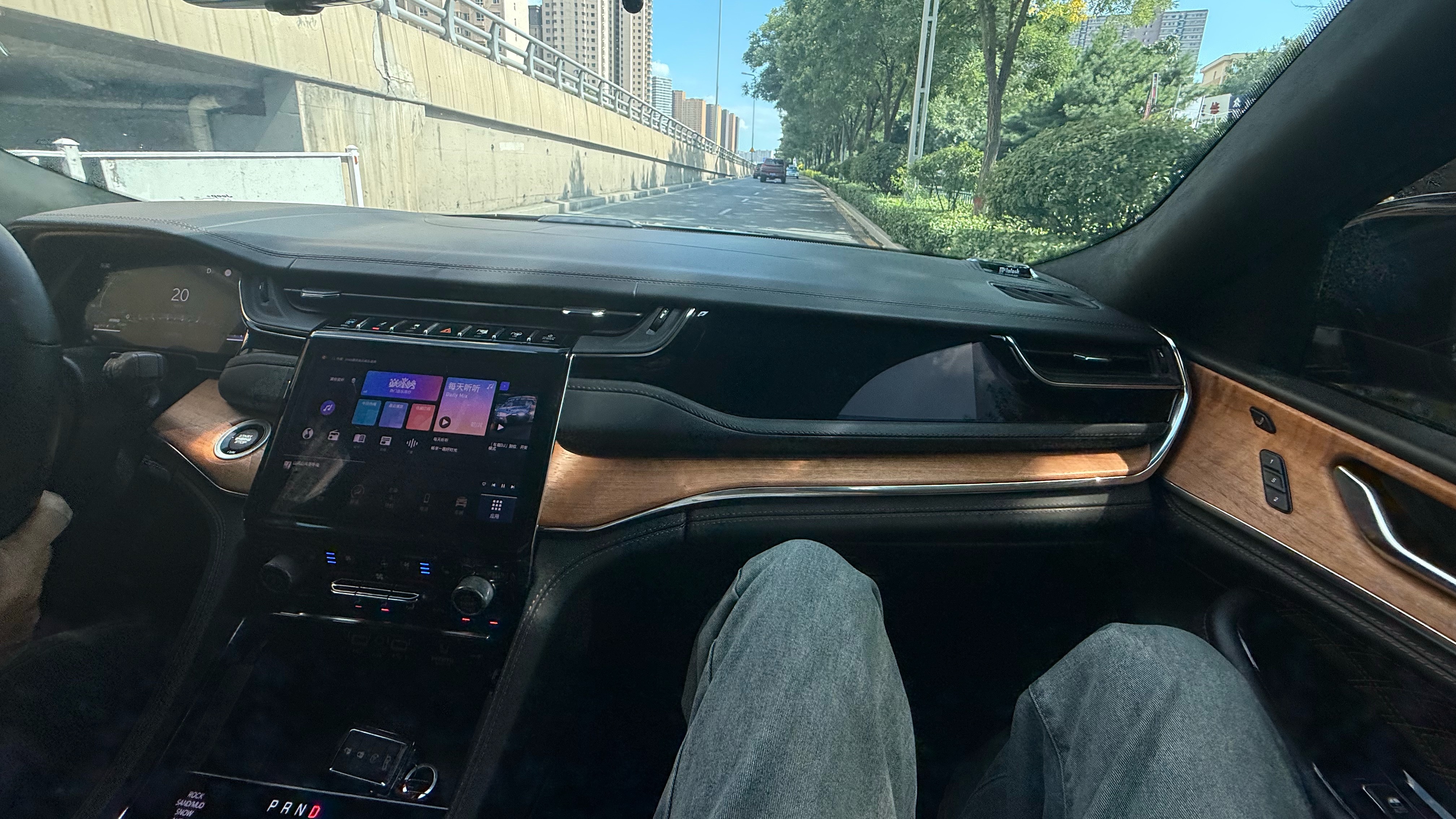 再来见你一次不是要带你回家了，还让我死心jeep大切诺基我与汽车的日常汽车杂谈
