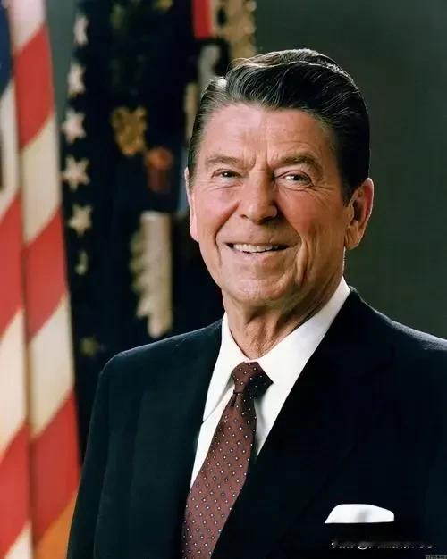 1983年,一架韩国客机迷失航线误入苏联境内，结果被苏联导弹击落，机上269人全